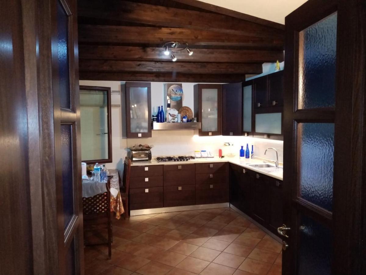 Brezza Di Mare Appartamento In Villa Con Giardino E Spiaggia ,Casa Vacanze Al Mare كوارتو سانتيلينا المظهر الخارجي الصورة